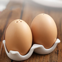 2pcs, Salt And Pepper Shakers Set, Seasoning Bottle, Spice Shakers, Ceramic Egg Seasoning Jar, Cute Spice Shakers For Outdoor Picnic BBQ, Kawaii Spice Jar Kitchen Utensils, Apartment Essentials, Kitchen Decor, Mother's Day Gifts, Farmhouse Decor